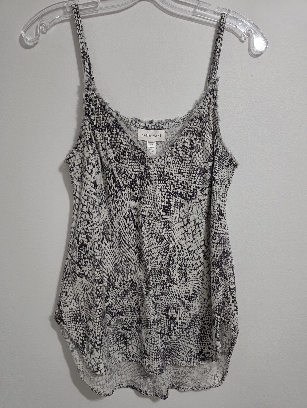 113. Bella Dahl 100% Tencil Tank Top With Adjustable Straps